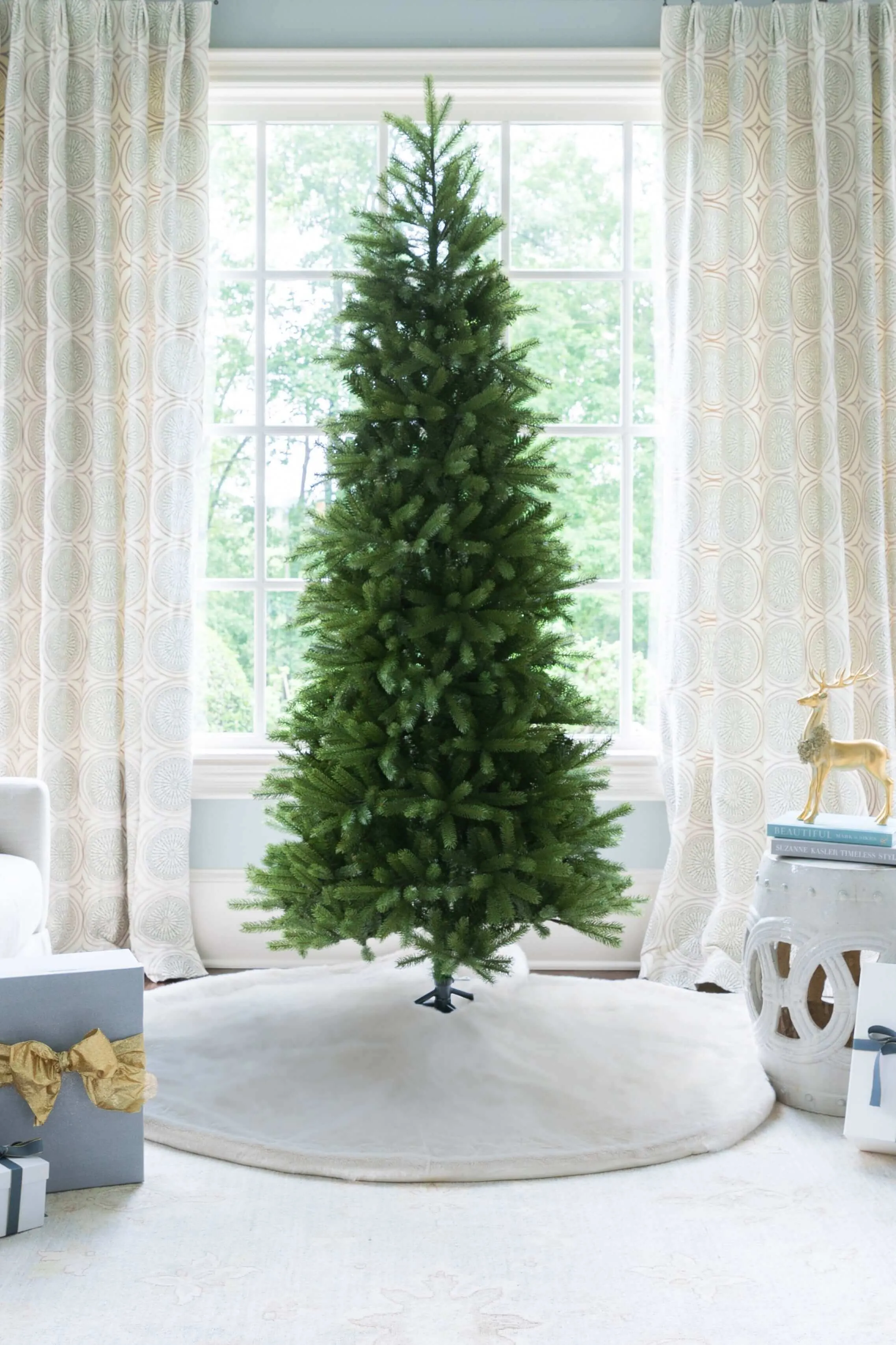 6.5' King Fraser Fir Slim Artificial Christmas Tree with 600 Warm White LED Lights