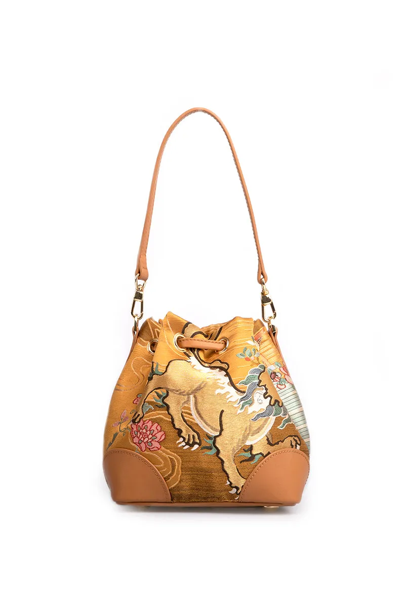 Aiviin | Golden Lion Bucket bag