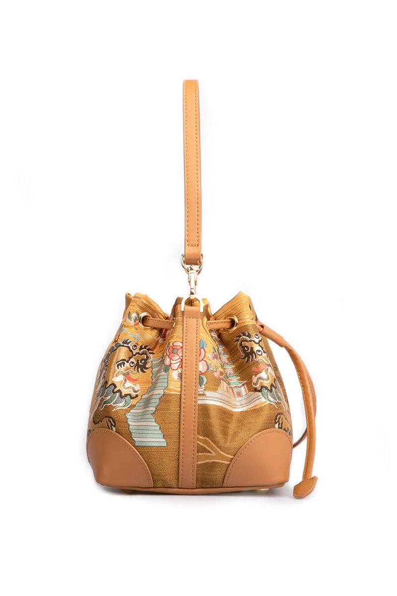 Aiviin | Golden Lion Bucket bag