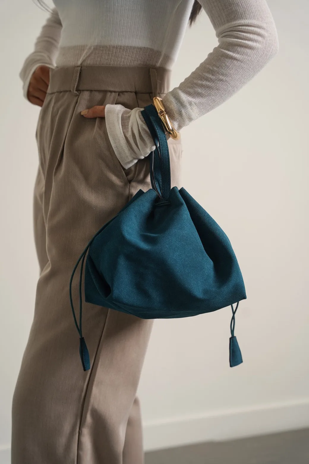 BagSaga Blue Slouchy Bucket Bag