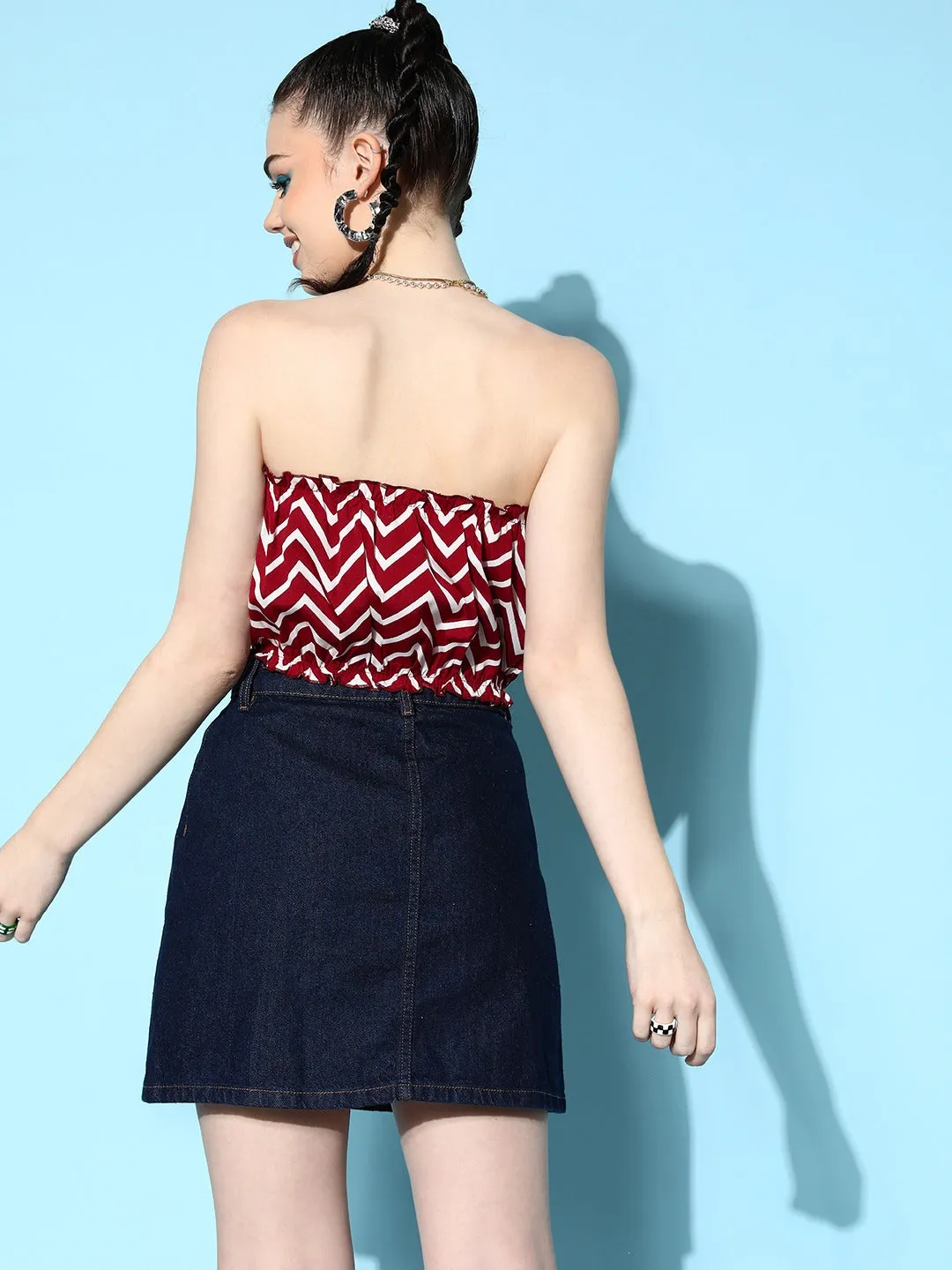 Berrylush Women Maroon & White Geometric Printed Strapless Neck Crepe Ruffled Tube Top