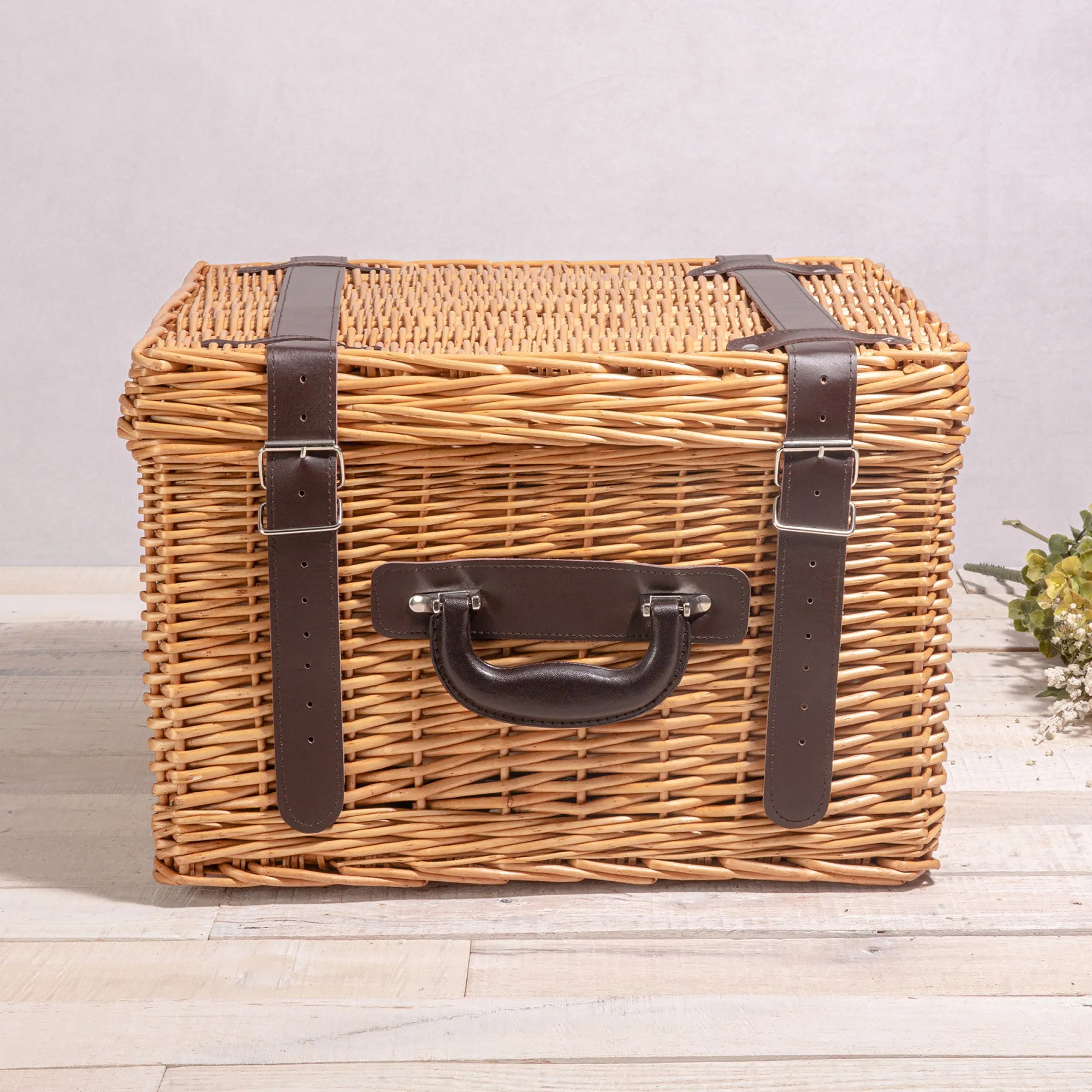 Canterbury Picnic Basket