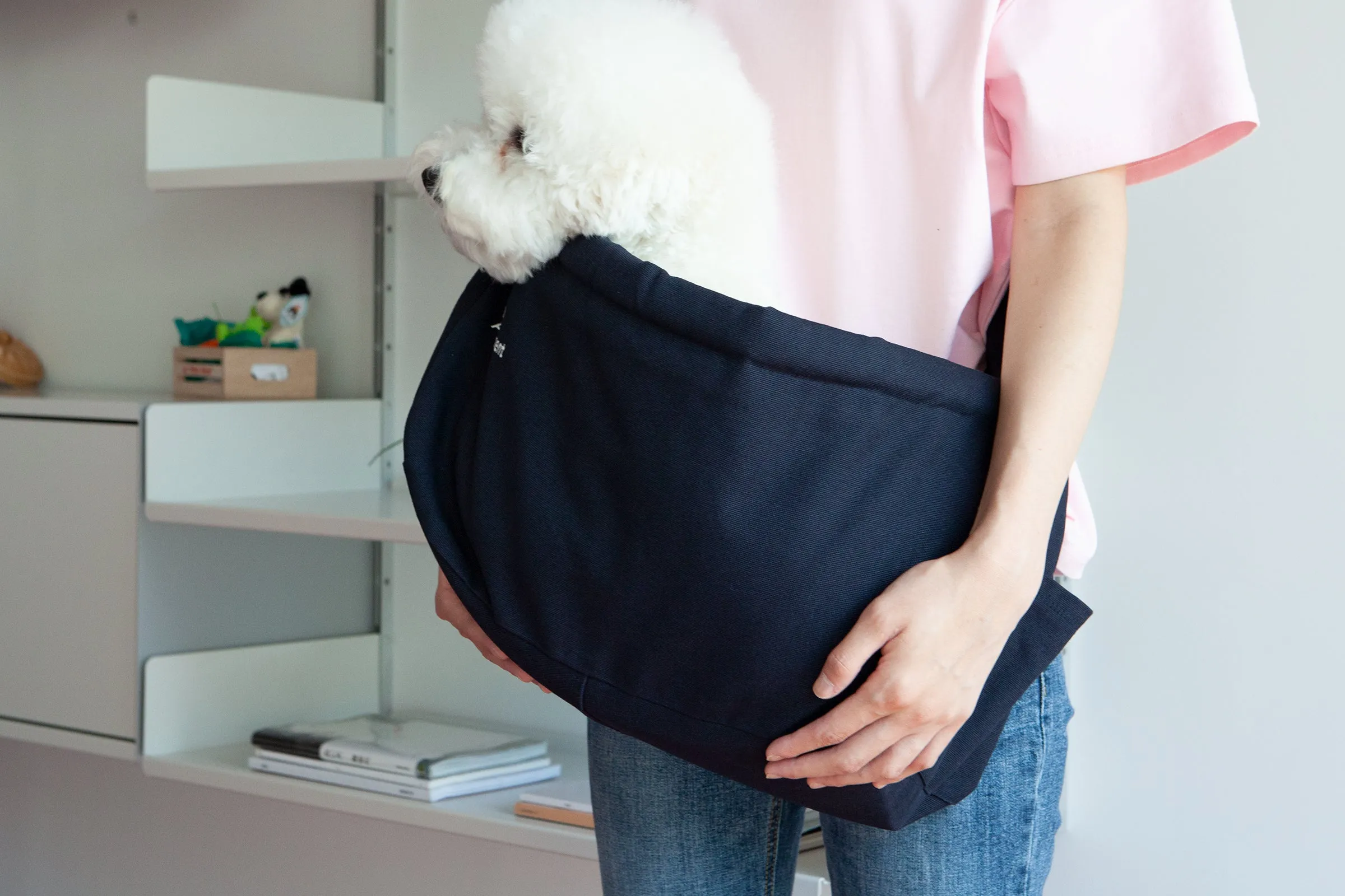 Canvas Messenger Bag in Navy (FINAL SALE)