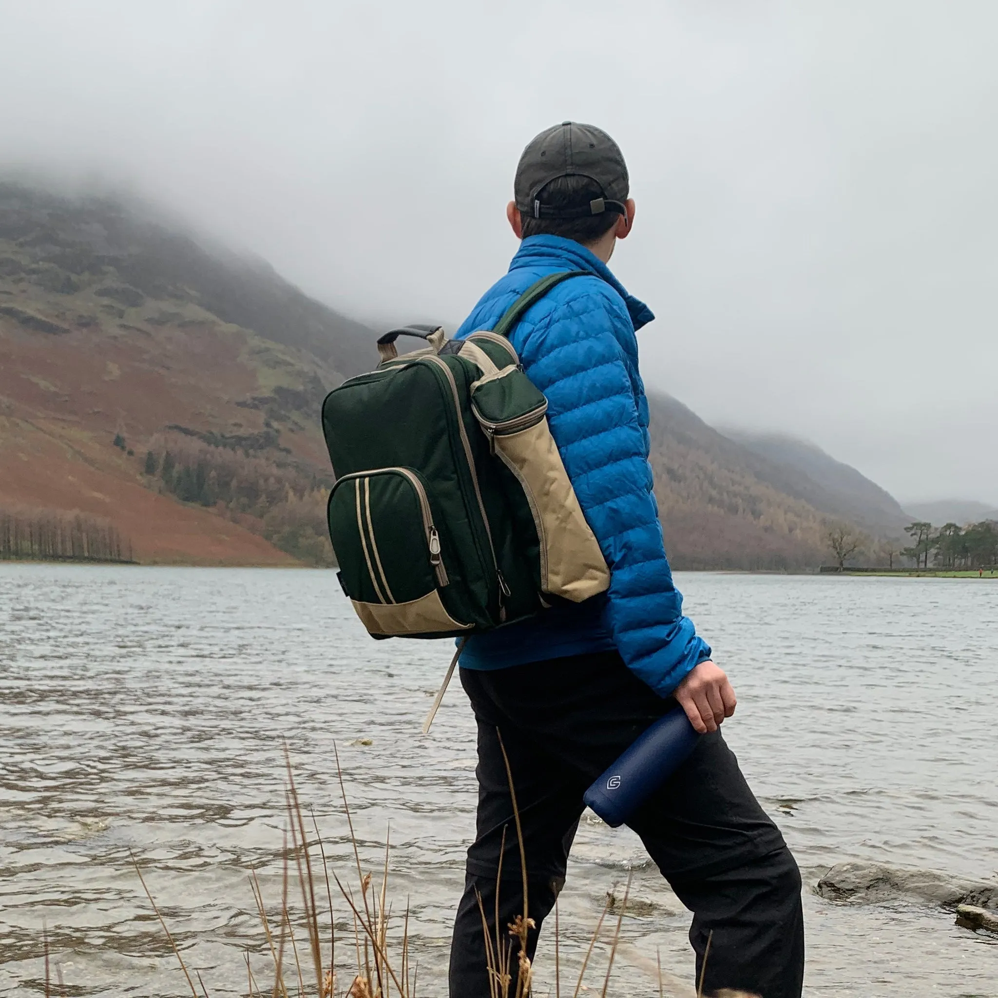 Deluxe Picnic Backpack Hamper for Two People