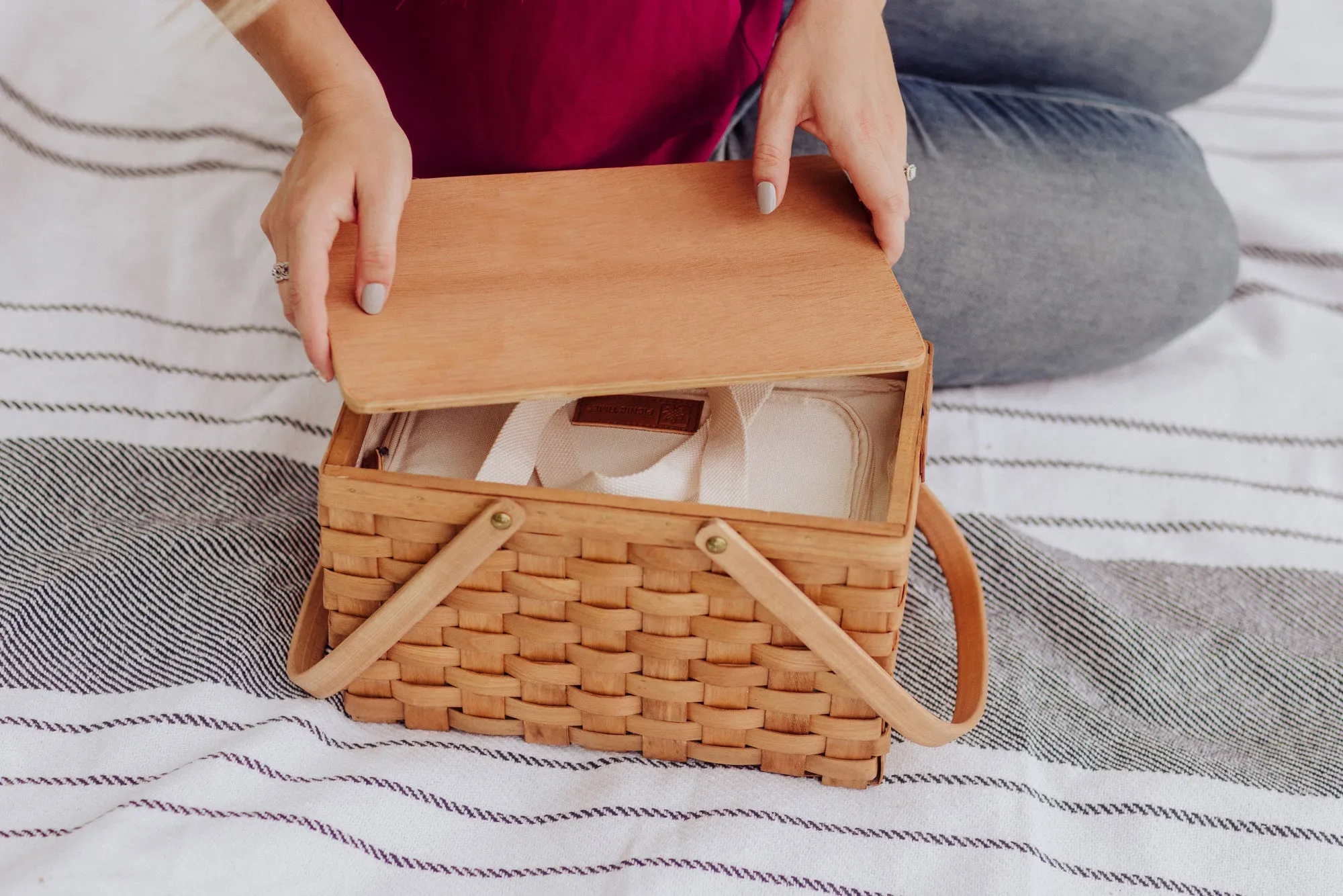 Detroit Lions - Poppy Personal Picnic Basket