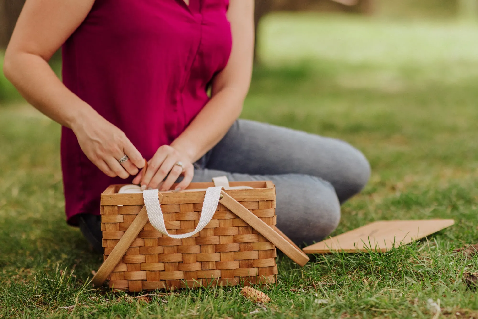 Detroit Lions - Poppy Personal Picnic Basket