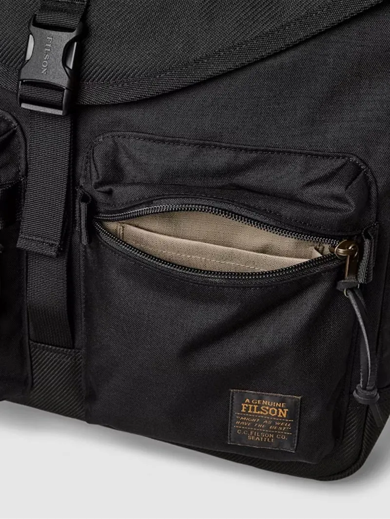 Filson Surveyor Messenger Bag in Black