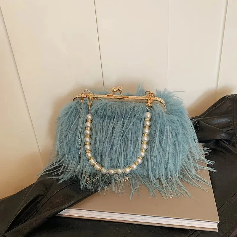 Julianna | Luxurious Feather Purse