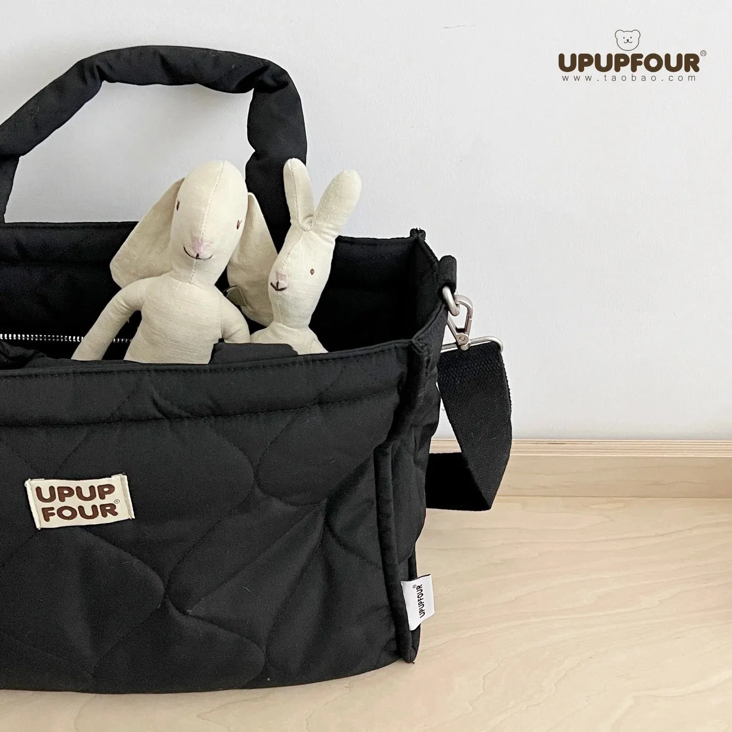 Large Capacity Nappy Bag Multifunctional  Storage.