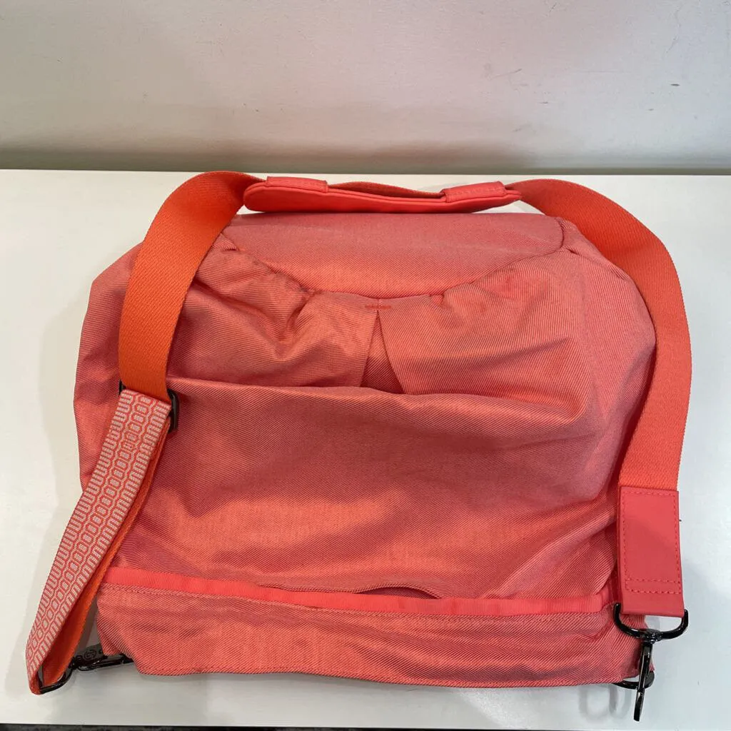 Lululemon nylon bucket bag