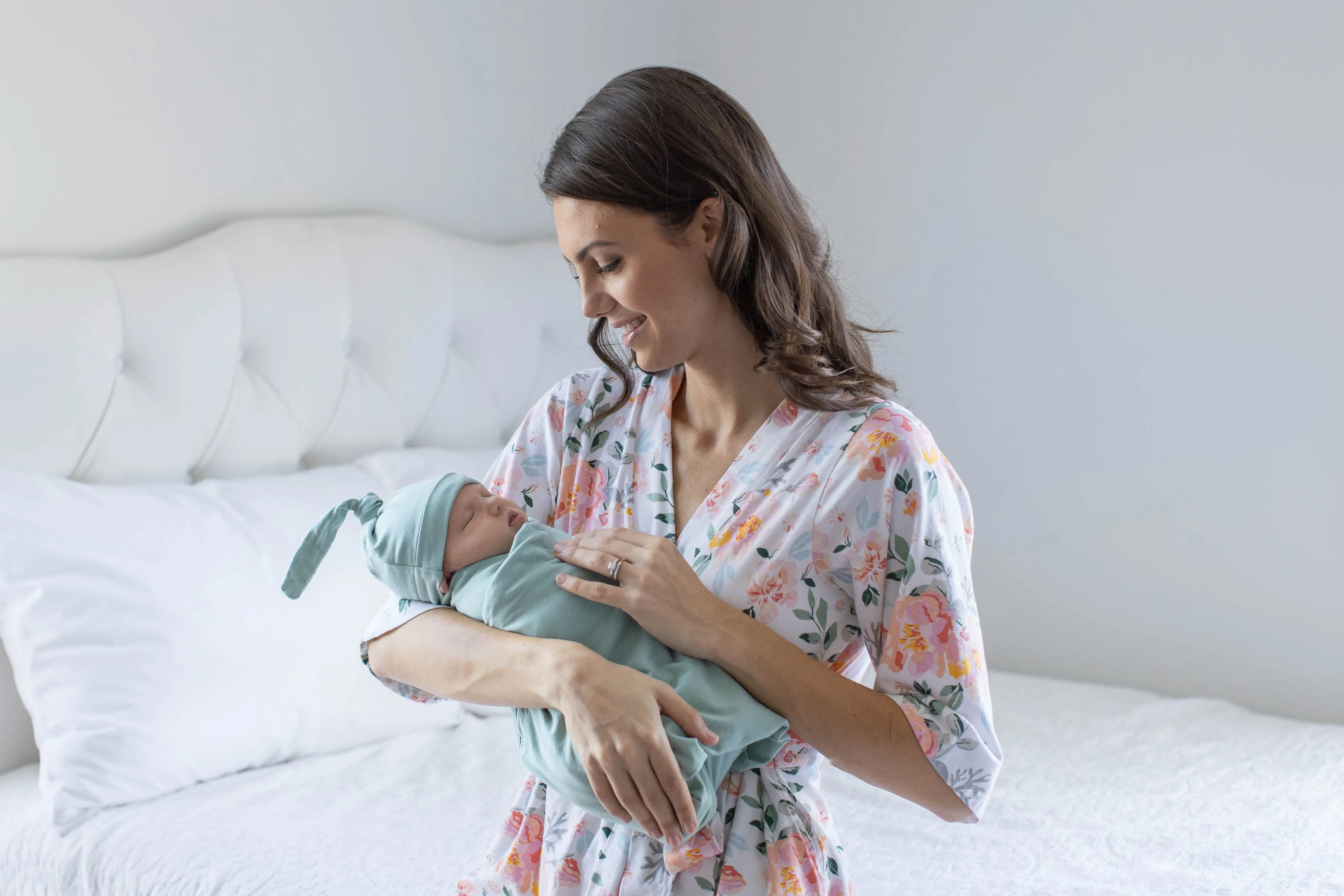 Mila Pregnancy/Postpartum Robe & Sage Green Swaddle Blanket Set