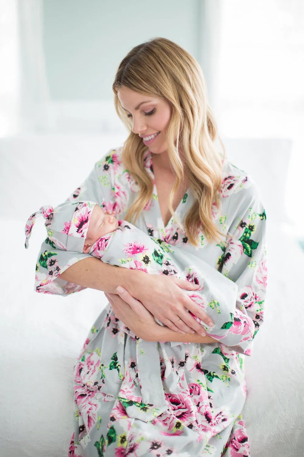 Olivia Robe & Newborn Swaddle Blanket Set