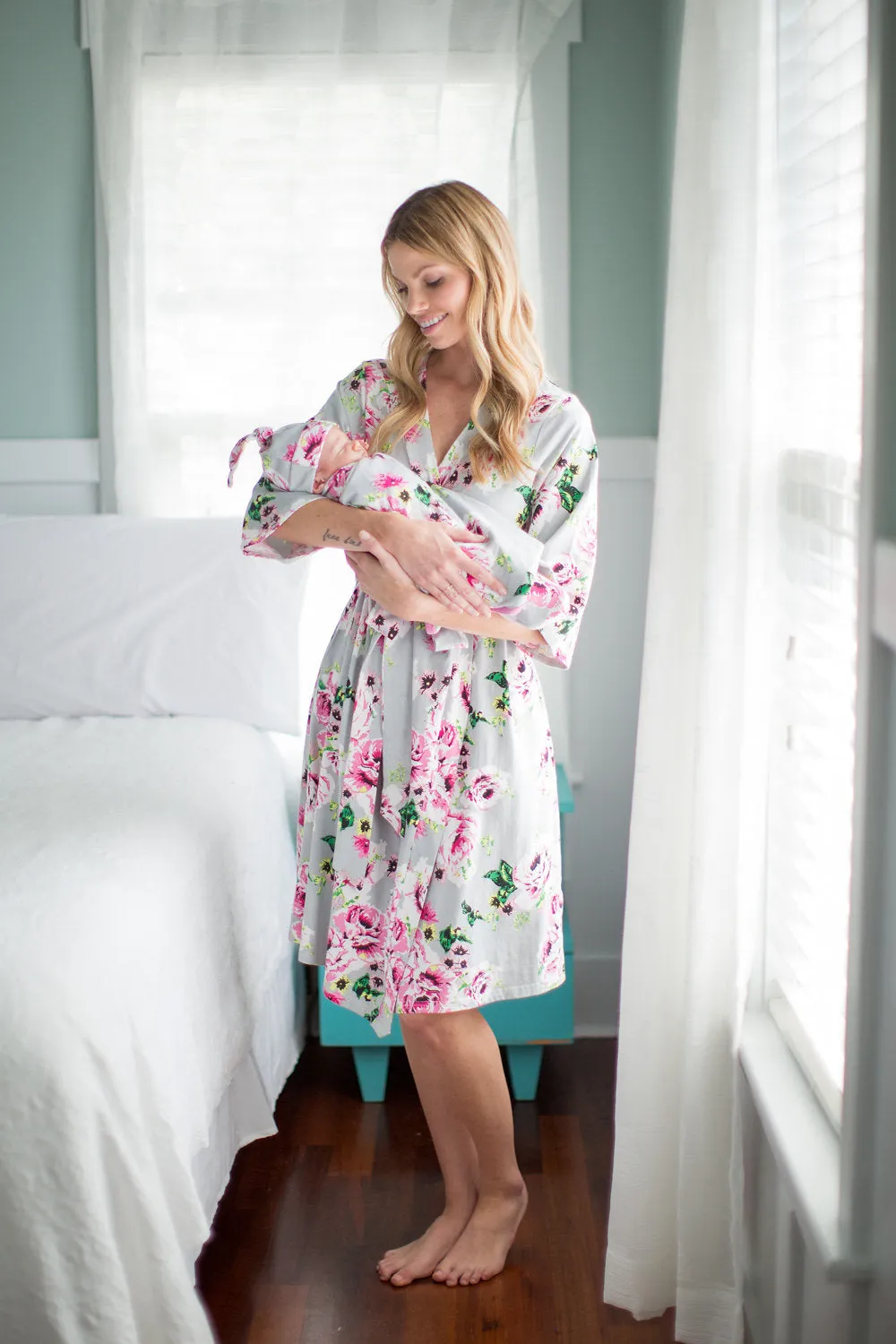 Olivia Robe & Newborn Swaddle Blanket Set