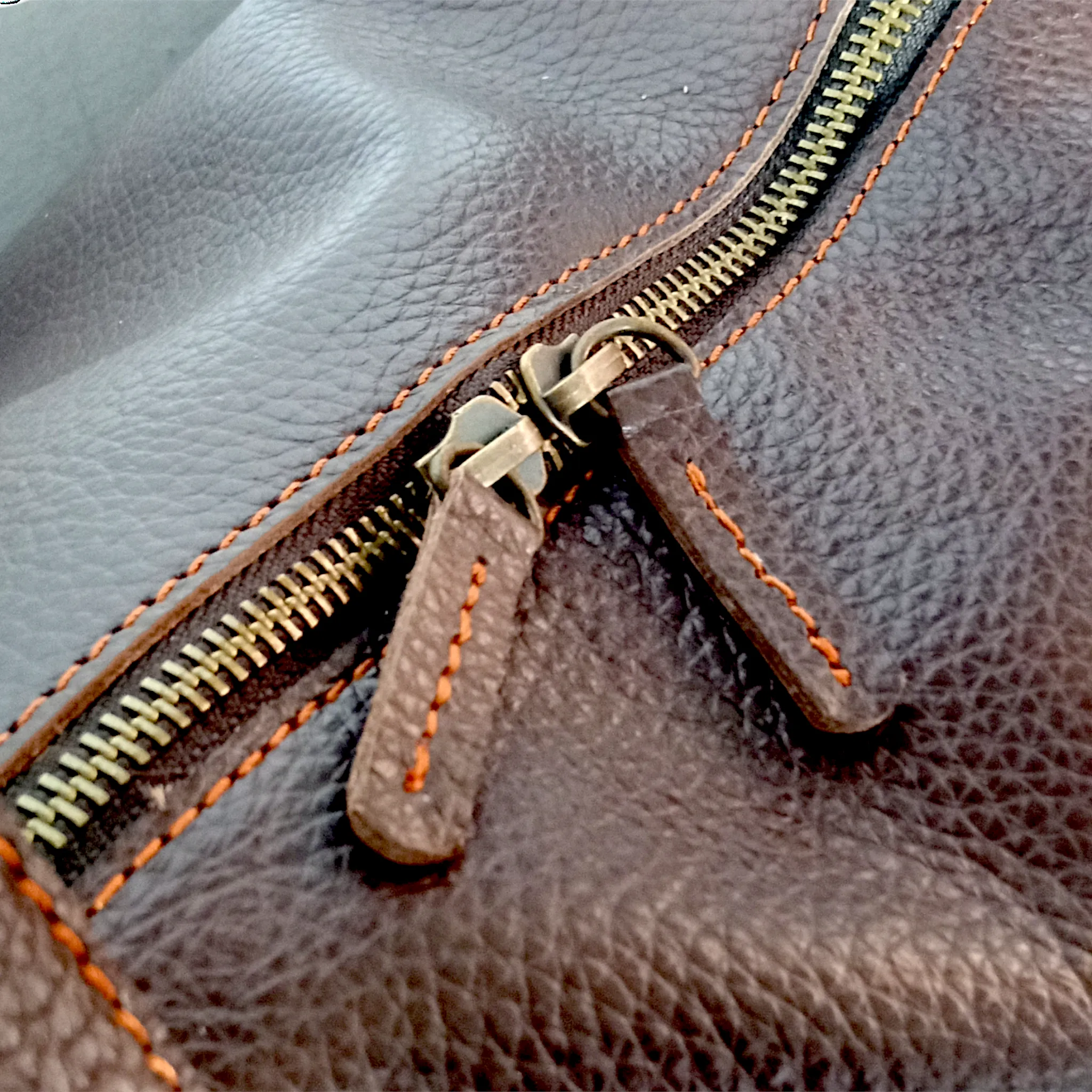 Pebble Grain Leather Weekender Bag