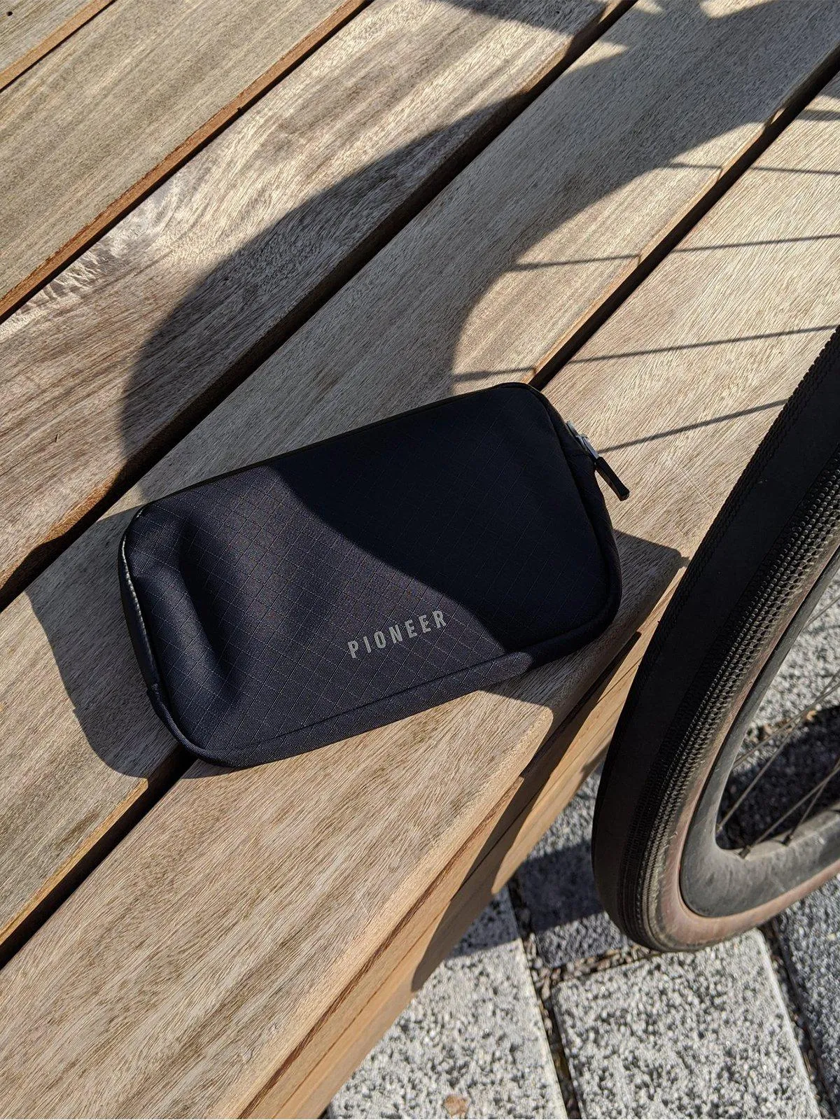 Pioneer Commuter Zip Wallet Navy