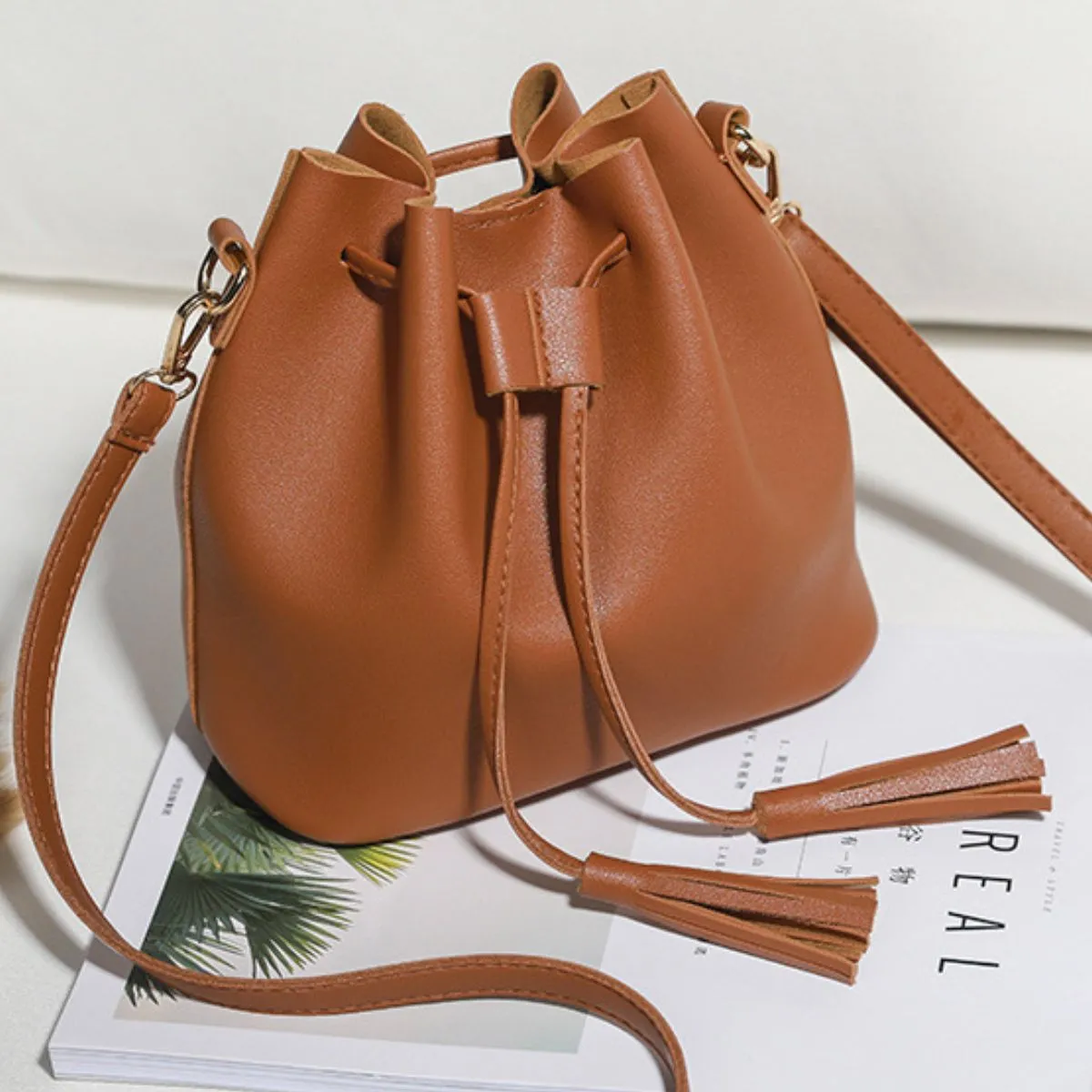 PU Leather Bucket Bag with Tassel