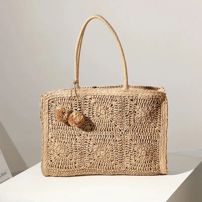 TAVIMART  -  new hollow straw woven bag fashionable large-capacity hair ball hand-woven bag casual one-shoulder portable female bag